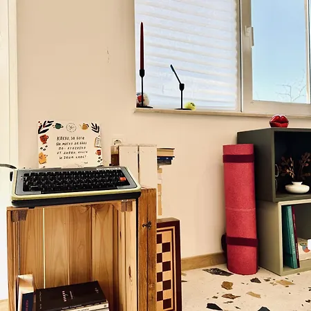 Lovemate Space * Βάρνα